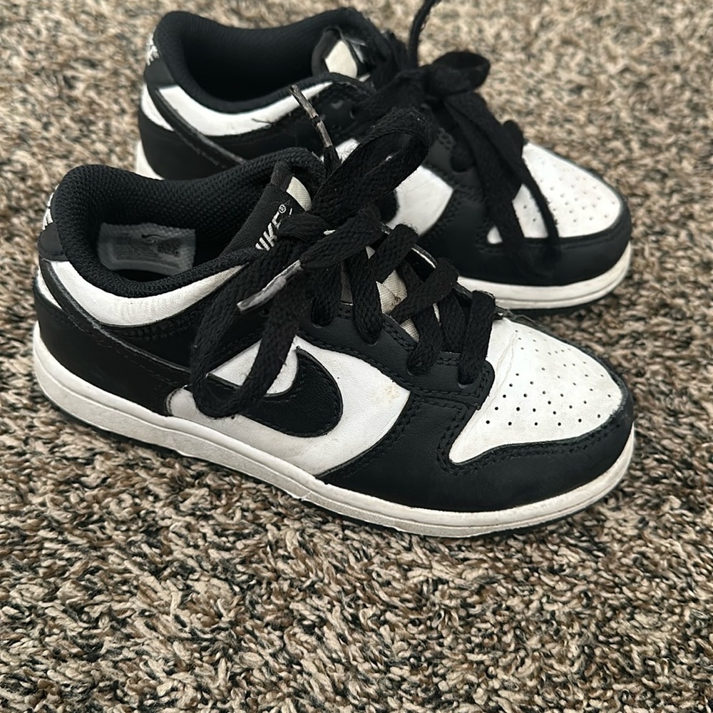 Kids Nike pandas